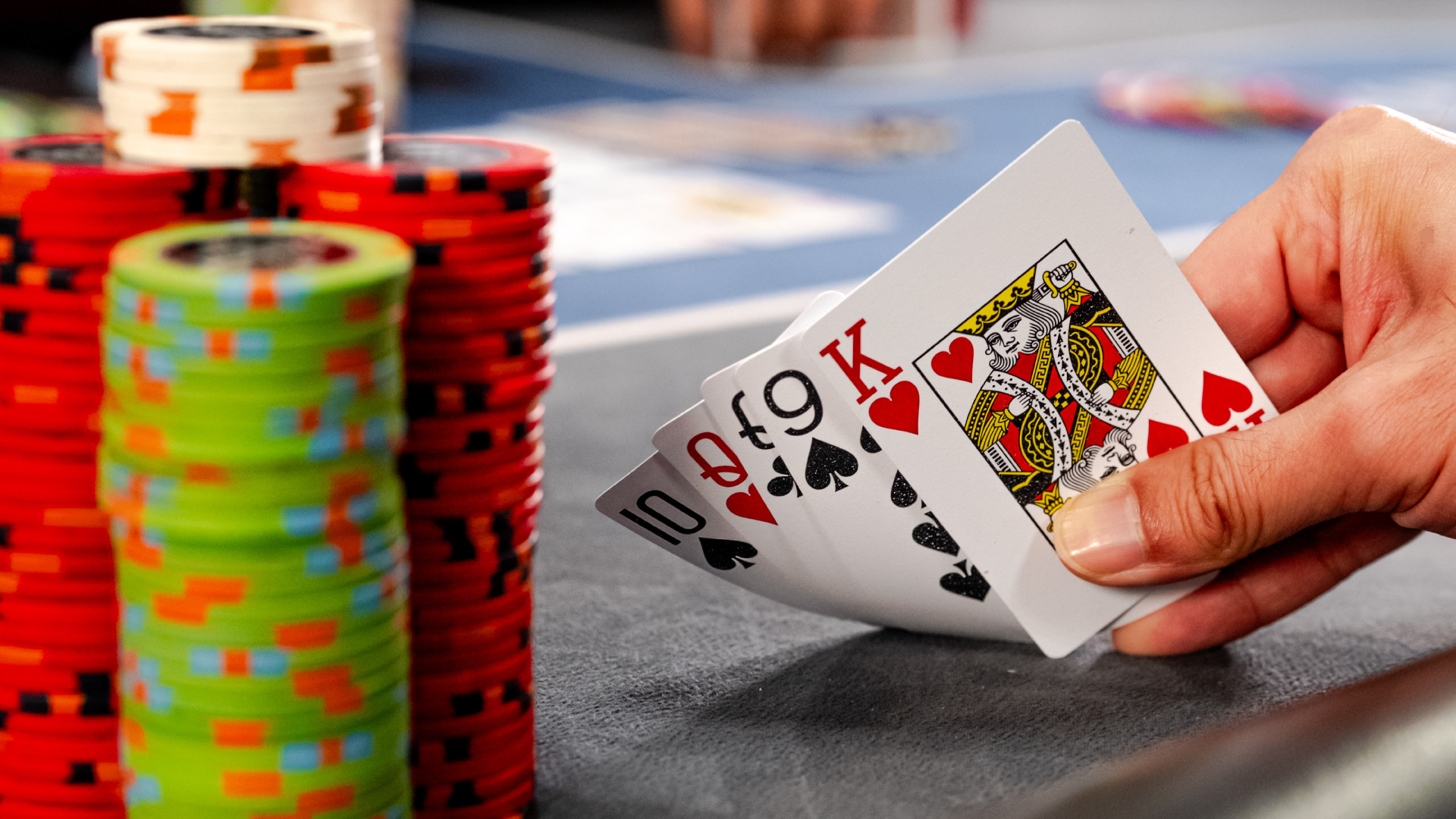 Hands at the poker table